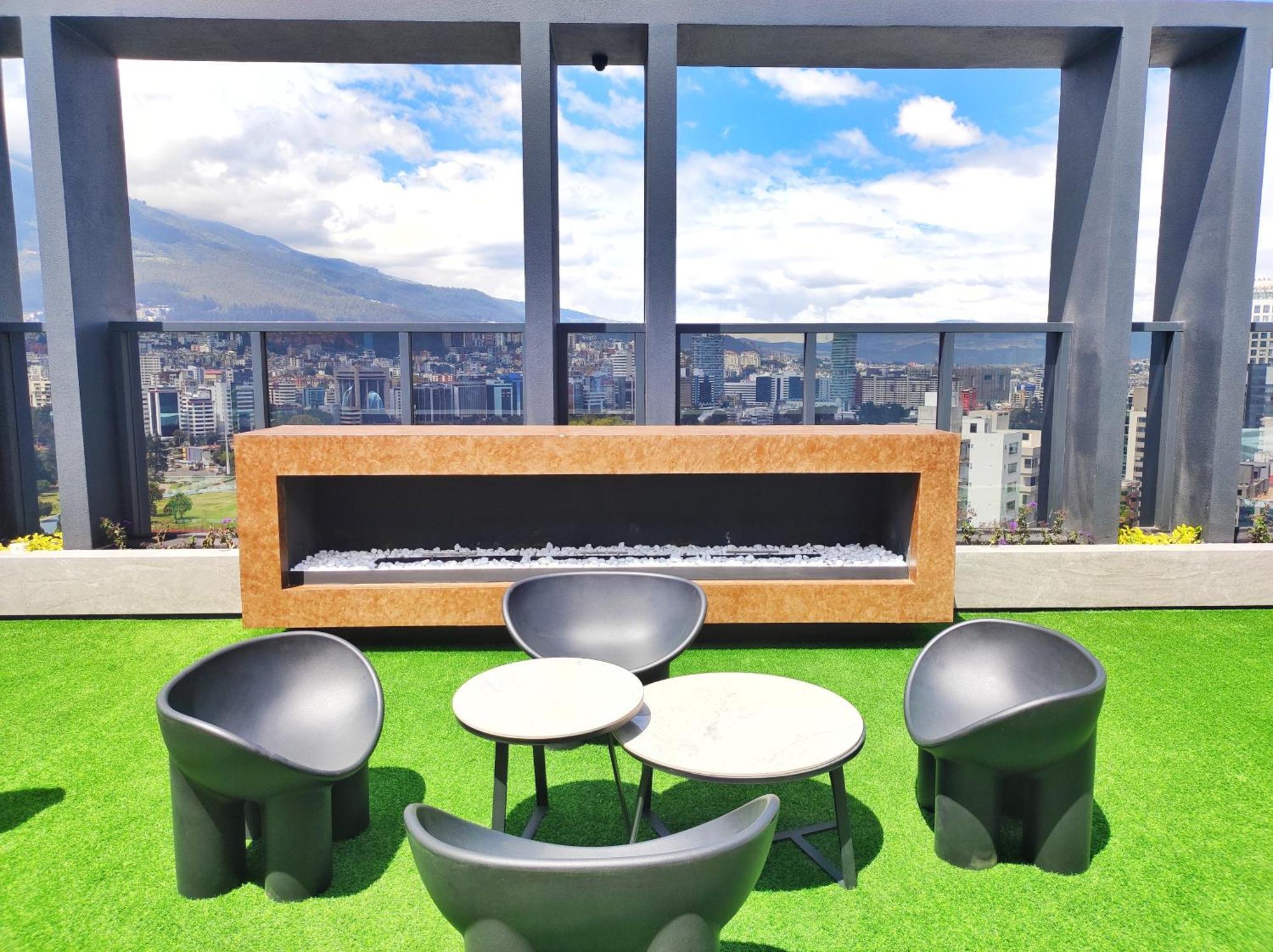 Republica Del Salvador Coliving Ecuador Xoe Apartment Quito Exterior foto
