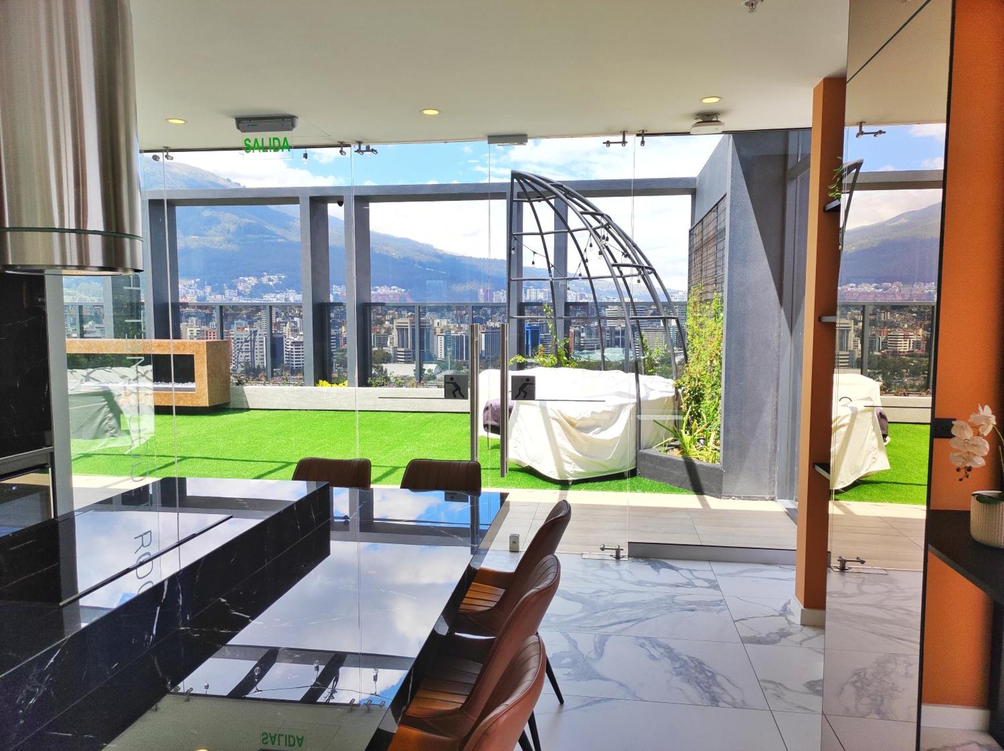 Republica Del Salvador Coliving Ecuador Xoe Apartment Quito Exterior foto