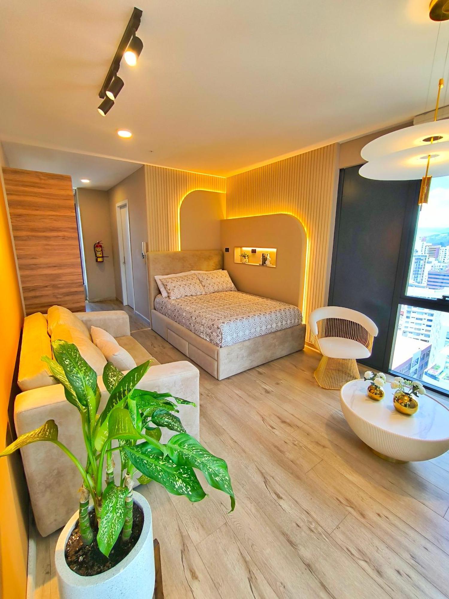 Republica Del Salvador Coliving Ecuador Xoe Apartment Quito Exterior foto